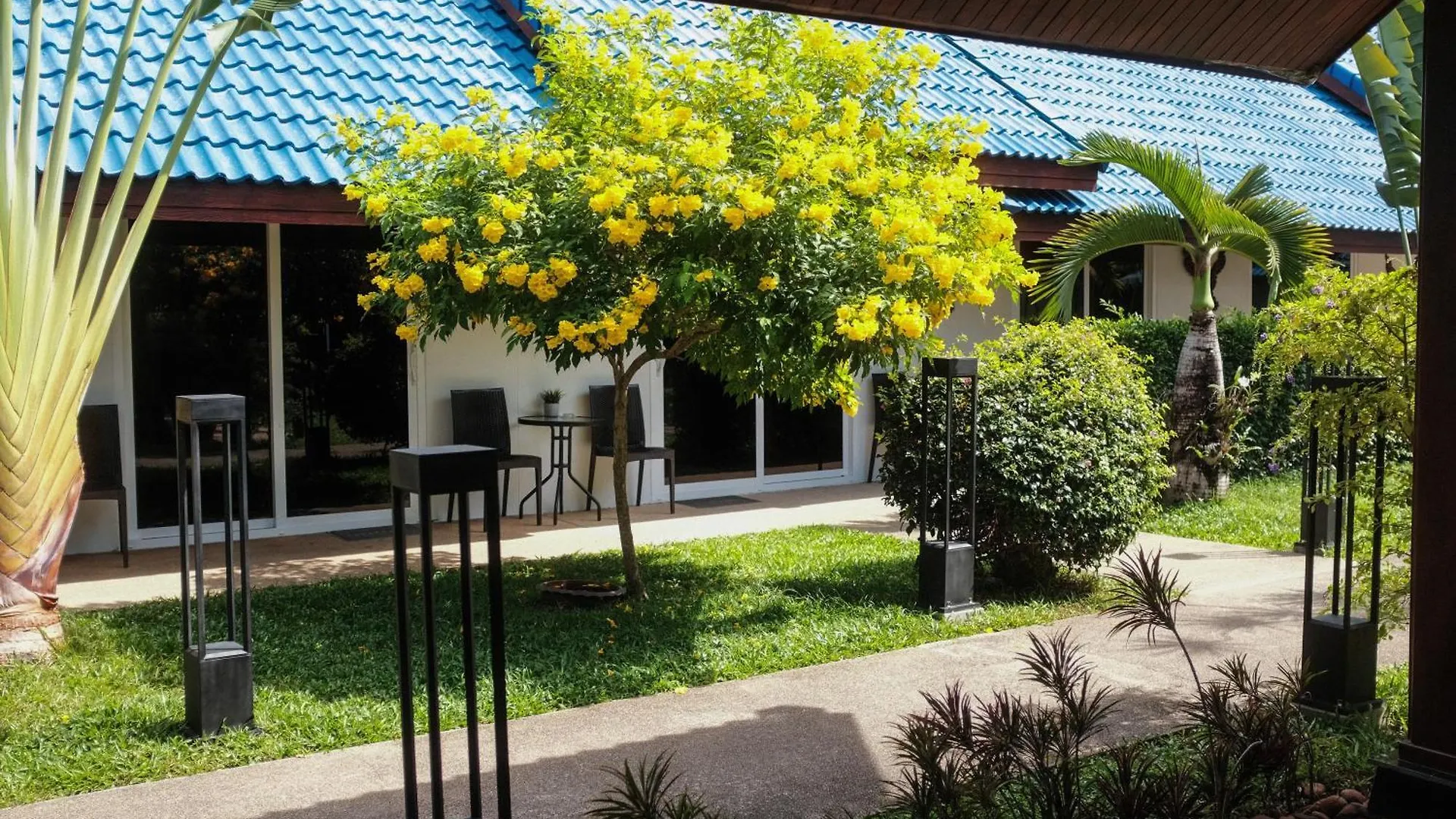 Resort Phuket Airport Hotel - Sha Extra Plus Nai Yang